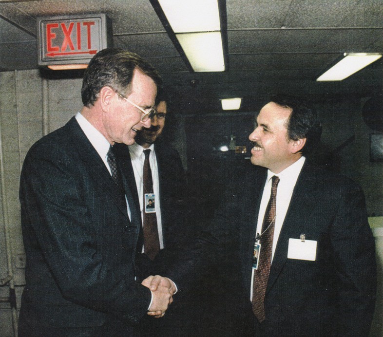 Bush és Mendez