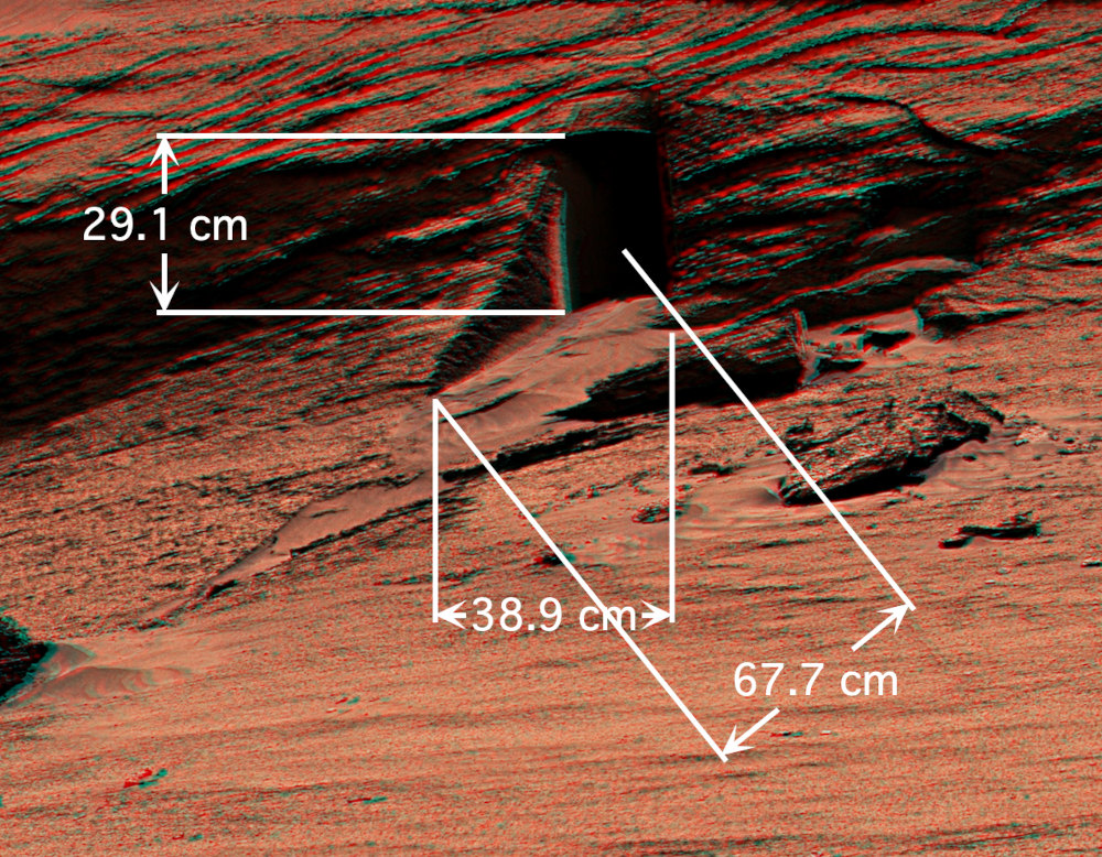 NASA Mars ajtó lyuk