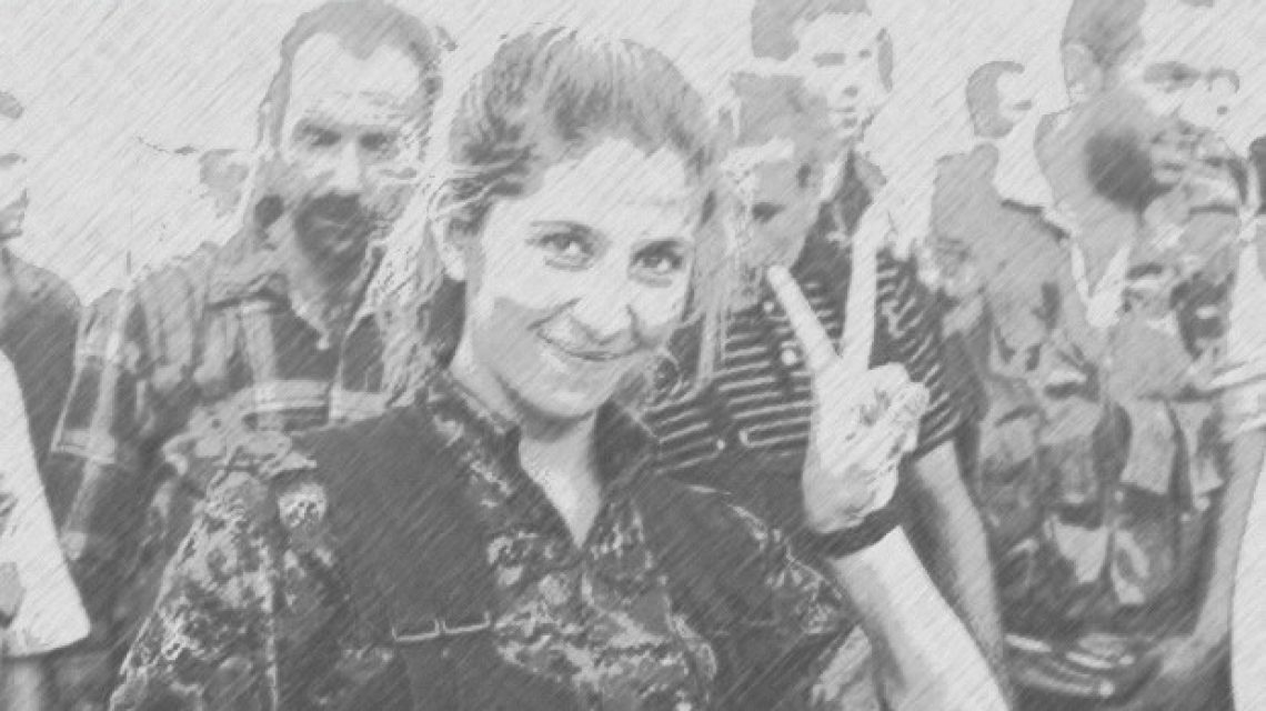 Kobani női harcos