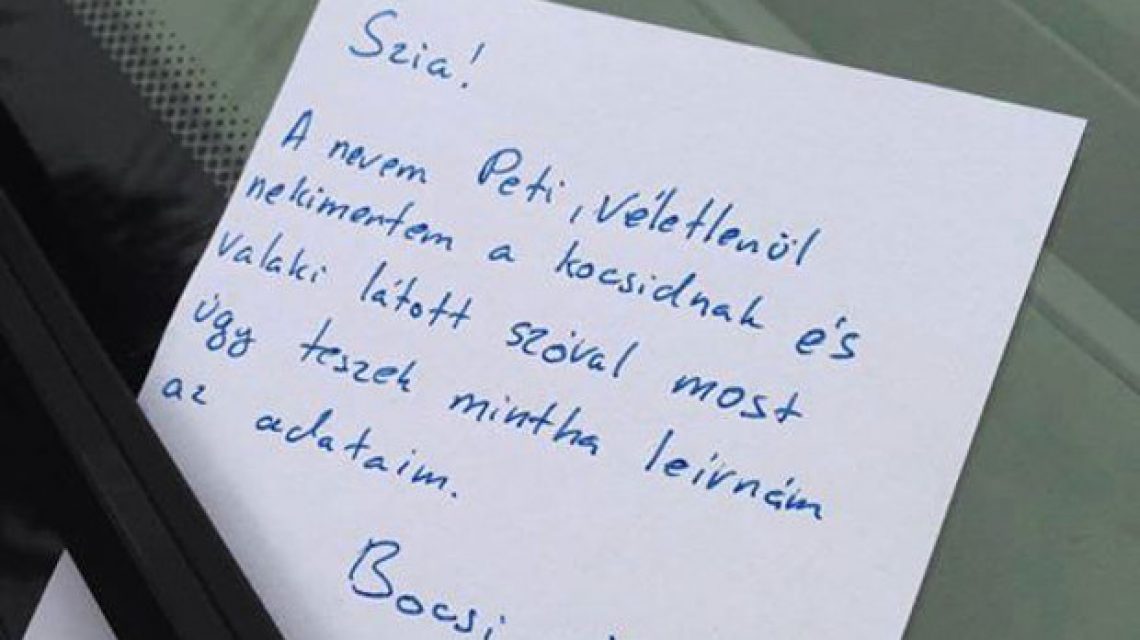 Bocsi üzenet a szélvédőn